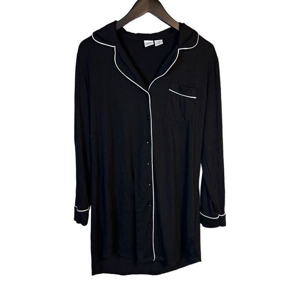 Cupcakes and Cashmere nightgown size M - Picture 1 of 4